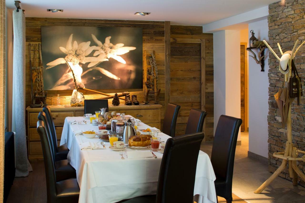 Chalet-Hotel Hermitage Chamonix ภายนอก รูปภาพ